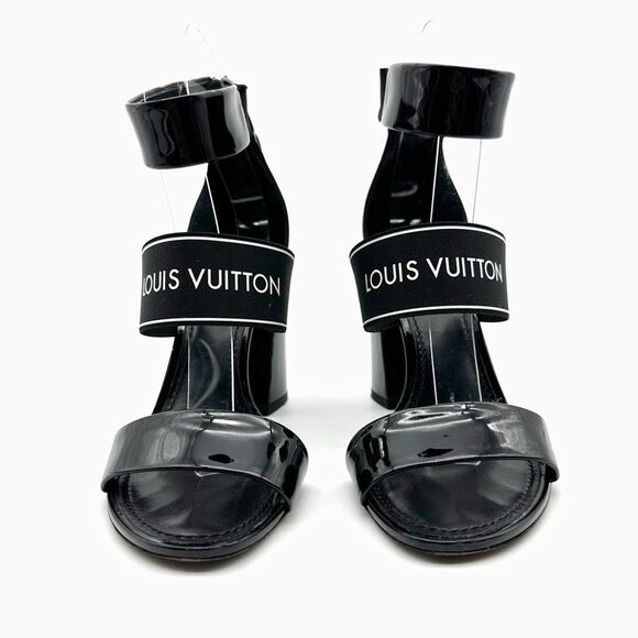 LOUIS VUITTON Trail Black Patent Leather Logo Sandal Size 37 Block Heel - Picture 4 of 12